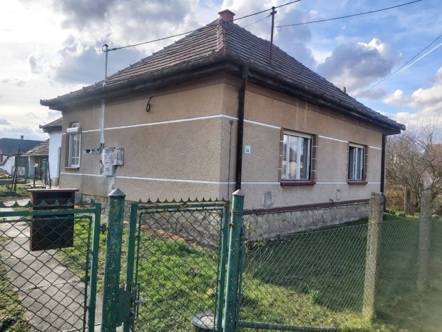 Eladó Családi ház, Alap Dózsa György utca 34