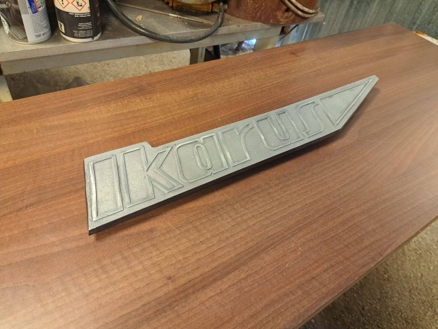 Elad DDR exportos Ikarus felirat mrkajelzs Logo