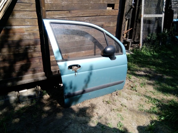 Elad� Daewoo Matiz jobb els� ajt� - z�rral �s kilinccsel
