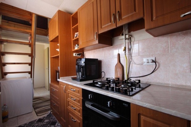 Elad� Debrecen, Bayk Andr�s kertben, 2 szob�s, z�rtkerti ingatlan