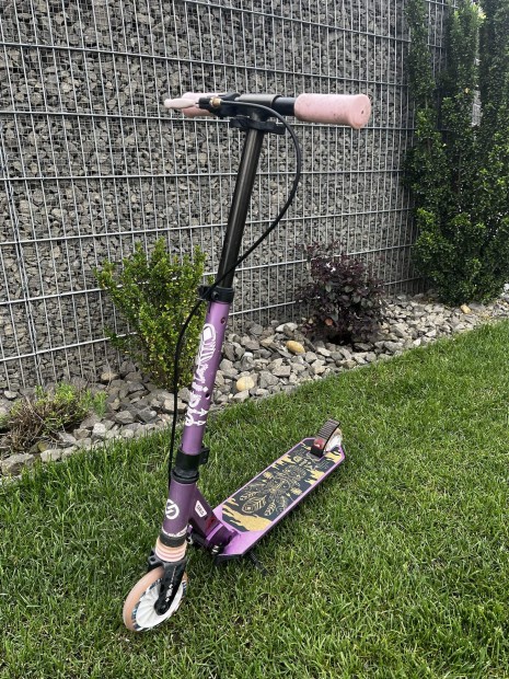 Eladó Dechatlonban vásárolt roller