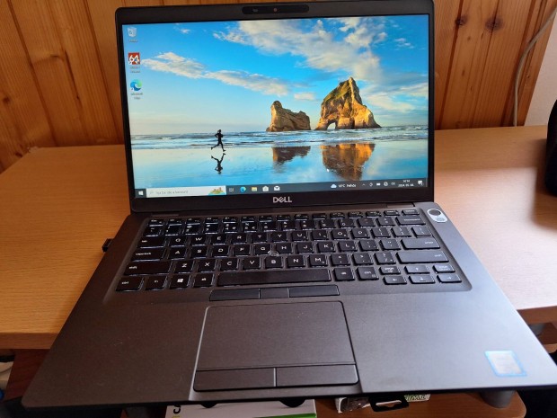 Elad Dell Latitude 5400 laptop