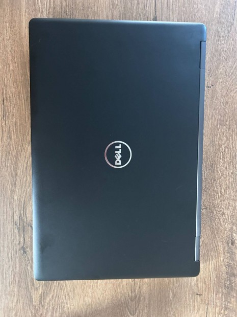 Elad Dell Latitude 5580 i5 -6300 Windows 10 Laptop