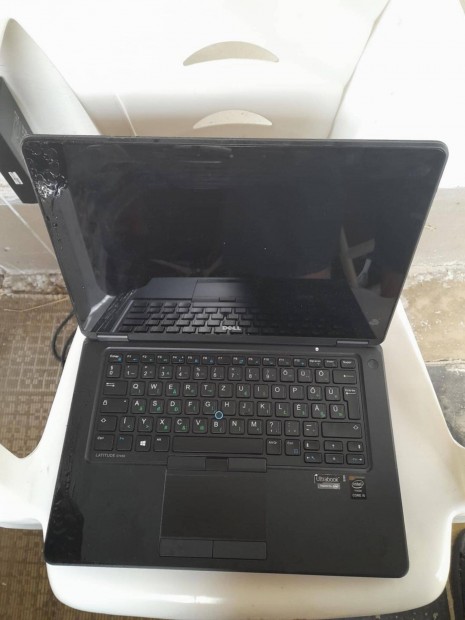 Eladó Dell Latitude E7450 i5 laptop