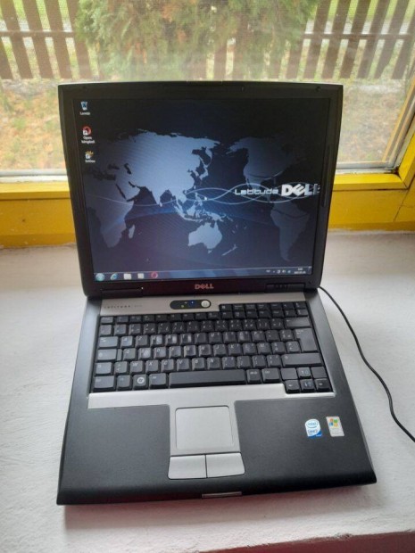 Elad Dell Latitude laptop