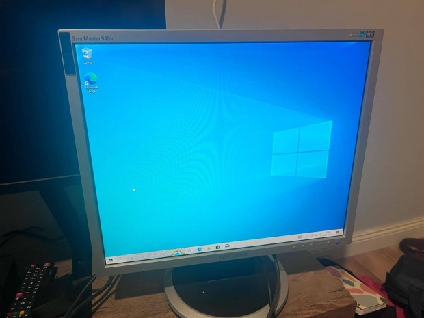 Elad Dell Optiplex 580 Sff(Gphz+billenytzet) s egy monitor