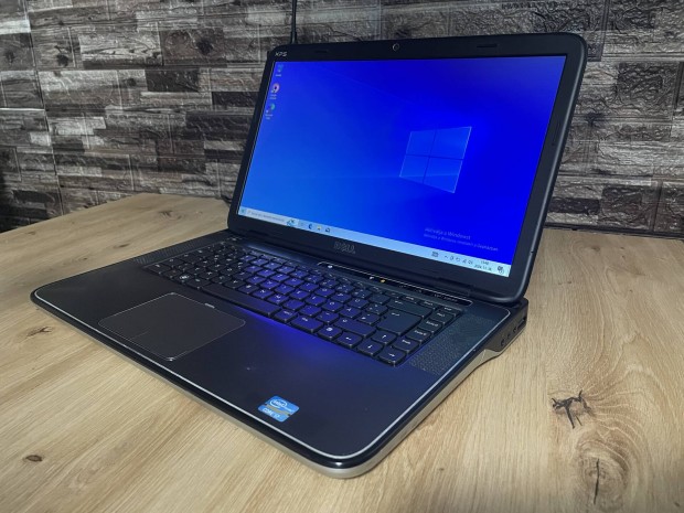 Elad Dell XPS i7-es laptop (8GB Ram, 640GB HDD, 2GB VGA)