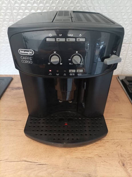Eladó Delonghi kávéfőző kávégép