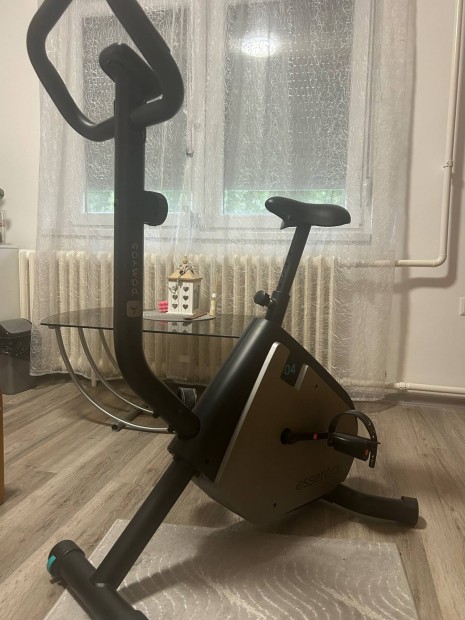 Eladó Domyos Essential 2 szobabicikli hibátlan állapotban!
