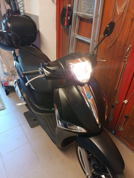 Eladó Egy Piaggio Liberty 50CC.4T. Első Tulajdonostól