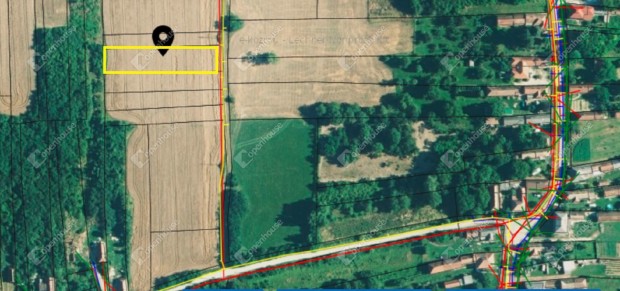 Elad� �p�t�si Telek Szentp�ter�ron!