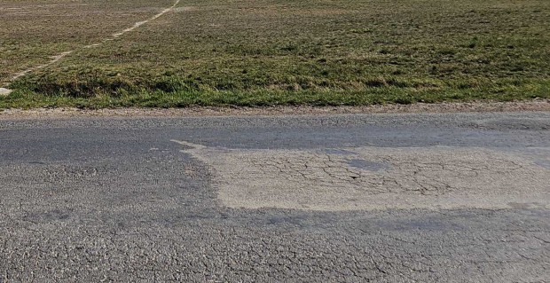 Elad� Fejleszt�si ter�let Cir�kon  ak�r t�bb telekre oszthat�!