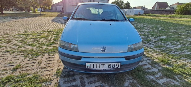 Eladó Fiat Punto II Hlx 1.2 16v Klímás