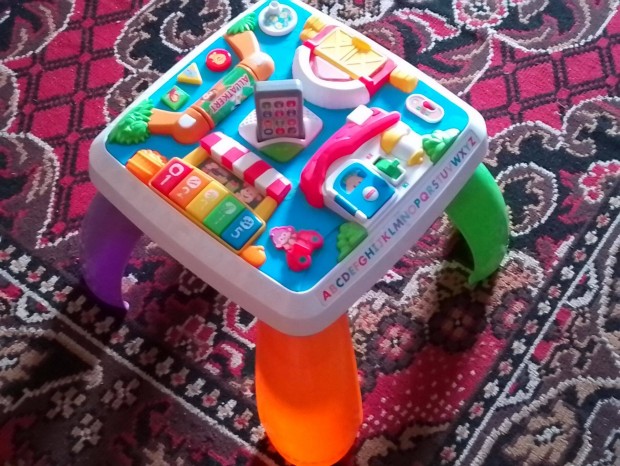 Elad Fisher Price tanul asztal