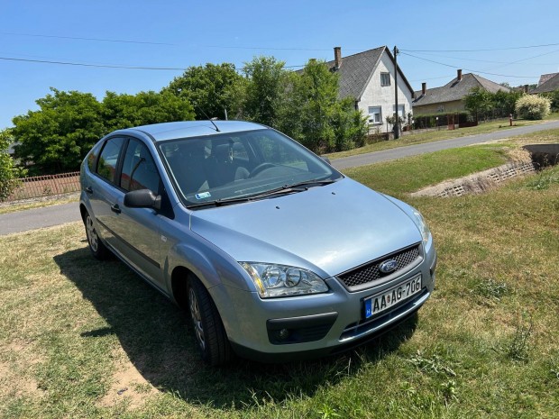 Elad Ford Focus
