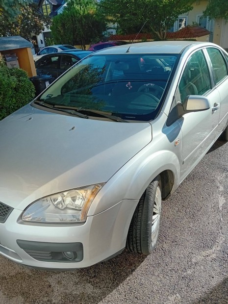 Elad Ford Focus