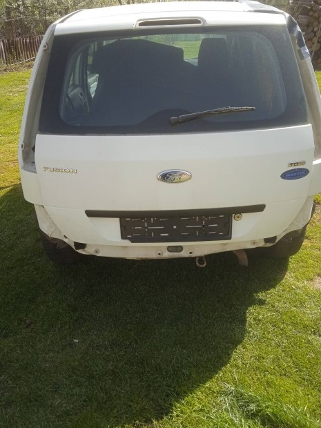 Eladó Ford Fusion csomagtér ajtó kompletten.