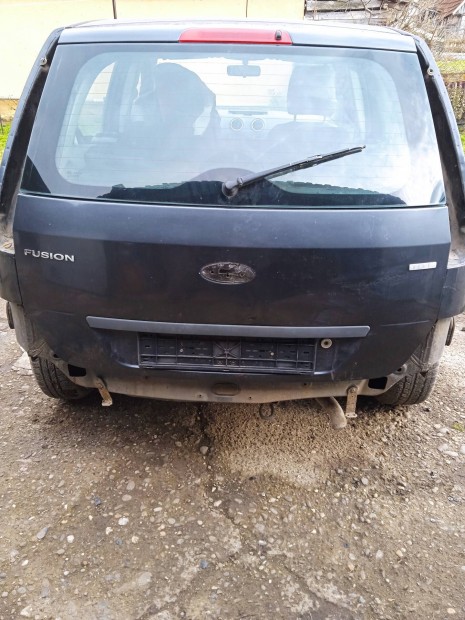 Elad� Ford Fusion csomagt�r ajt� kompletten.