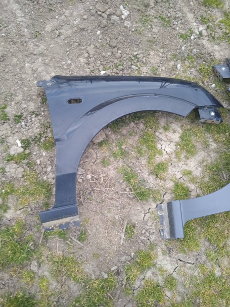 Elad� Ford Fusion s�rv�d�k.