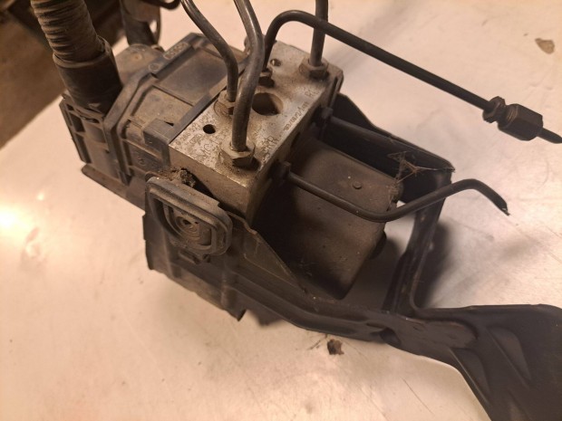 Eladó Ford Mondeo ABS kocka vezérlő tömb Bosch 1S71-2M110-AE 026522201
