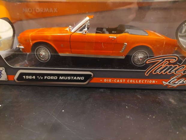 Elad Ford Mustang Motor Max 1:18