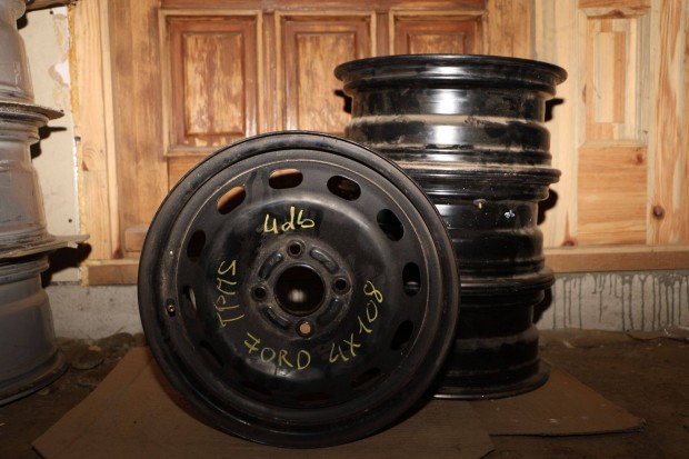 Elad� Ford felni szett