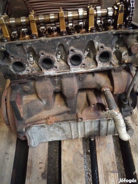 Elad Ford fiesta MK6 motor 1.3i