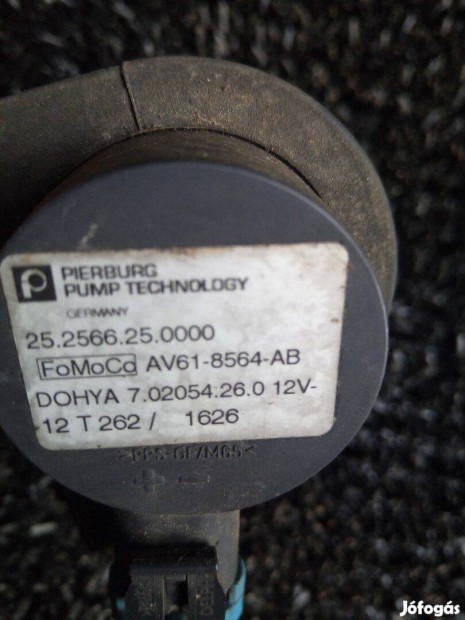 Elad Ford focus MK3 vz keringet szivatty pumpa av6n-8564-ab