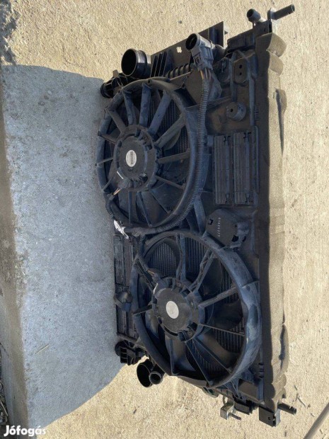 Eladó Ford kuga mk2 2.0 TDCI hűtősor