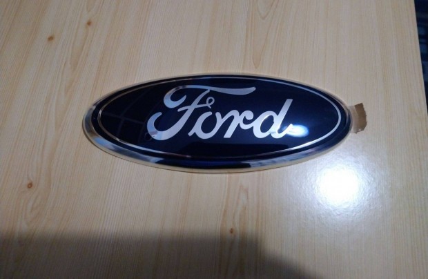 Elad Ford j emblma