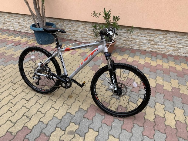 Elad Fuji Nevada Pro, Deore Xt 