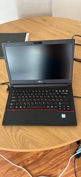 Elad Fujitsu Lifebook E546