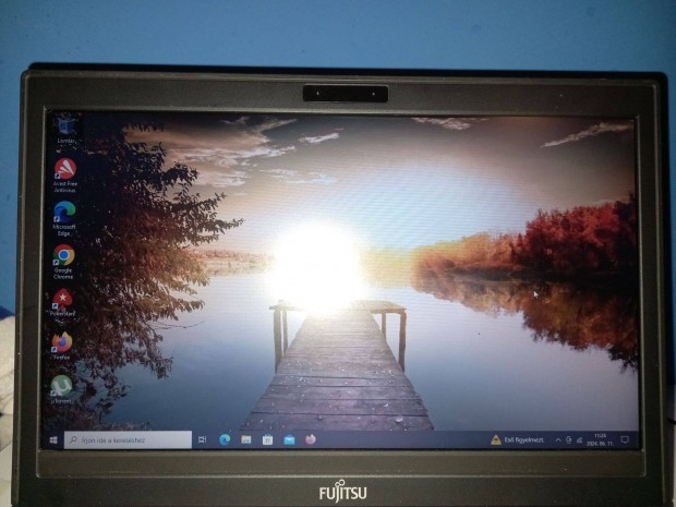 Elado Fujitsu Lifebook E734 Laptop.(I5-G4/8gigaram,(500SSD)