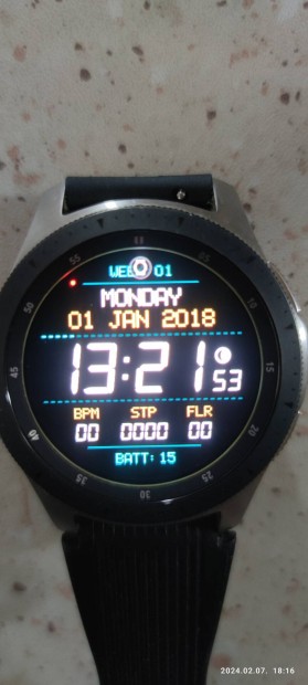 Elad Galaxy Watch okosra.