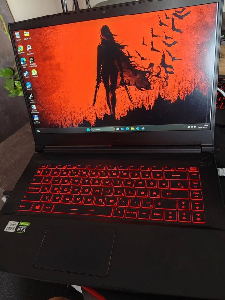 Eladó Gamer laptop 1TB, + Samsung Evo SSD 970 +1TB