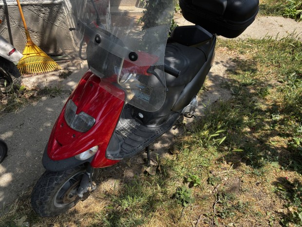Elad Gilera robog Dunajvrosba!