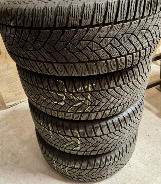 Elad Good Year tli gumi 245/45r18