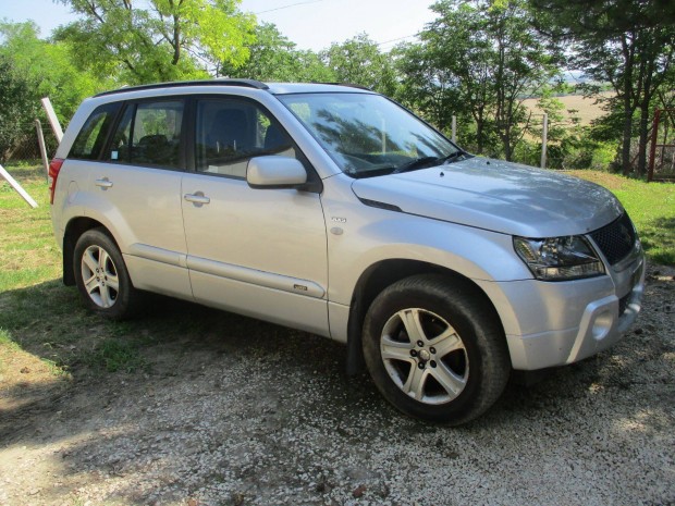 Elad Grand Vitara 2. alkatrszek