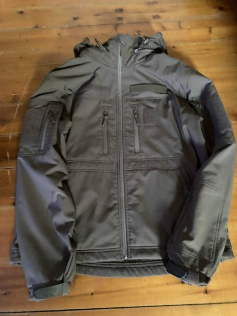 Elad Gurkha softshell kabt s thai taktikai nadrg.