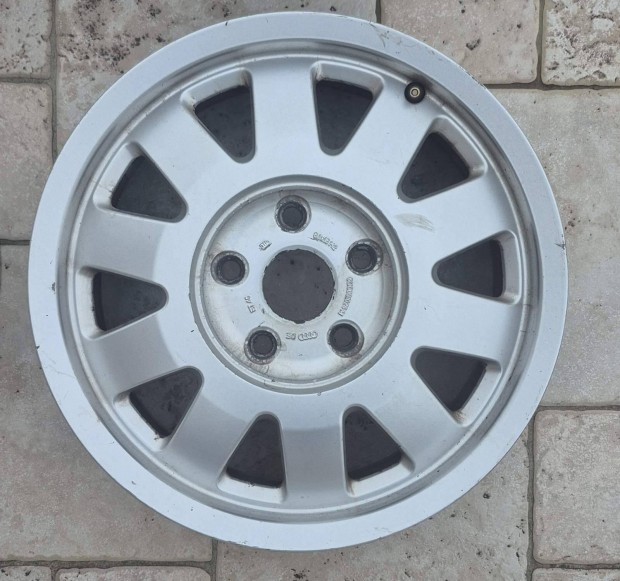 Elad� Gy�ri Audi Alufelniszett