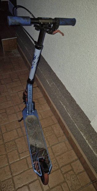 Eladó Gyerek roller