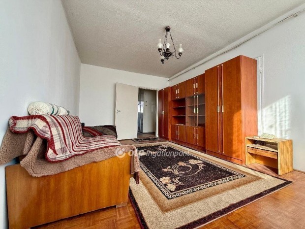 Elad� Gy�ri kapuban egy 63 nm-es, 2+1 szob�s lak�s!