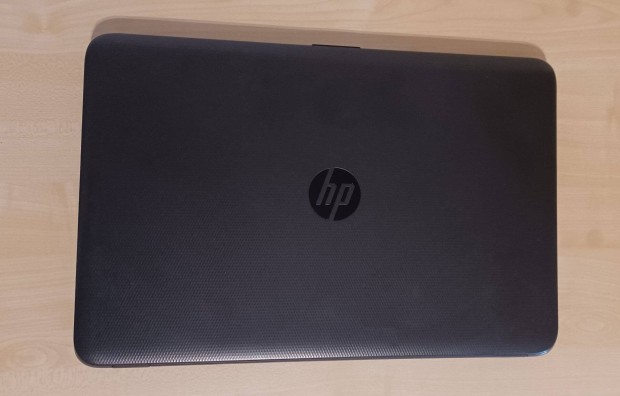Elad HP 250 G4 laptop (3 nap kiprblsi garancival)