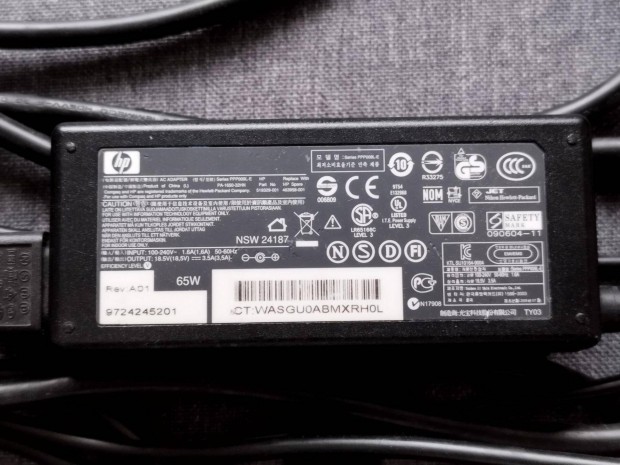 Elad HP laptop AC adapter/tpegysg/tlt NSW 24187 519329-001 65W