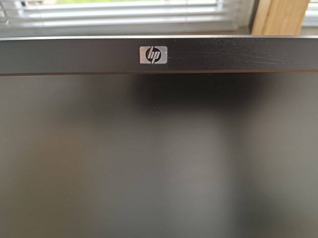 Elad HP monitor