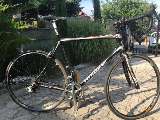 Elad Haibike Qrace RX carbon vills orszgti kerkpr jszer