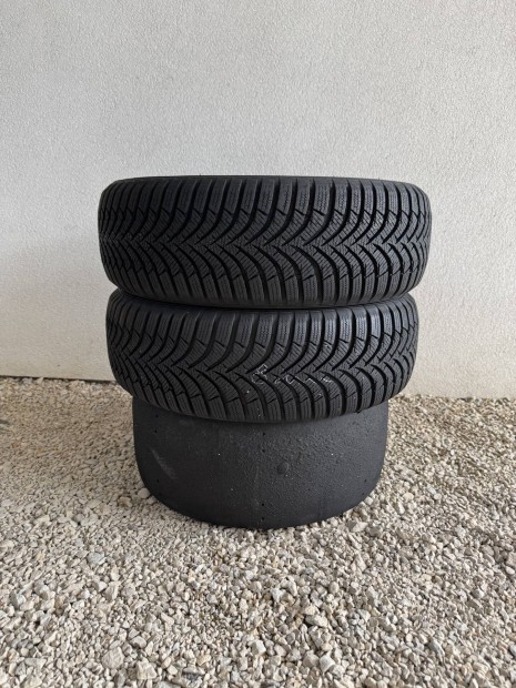 Eladó Hankook 195/65 R15 gumi 2db!