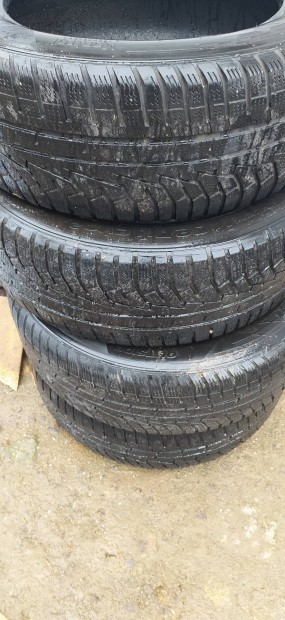 Elad Hankook Tli 4db prban 215/60 16 os mretben gum8