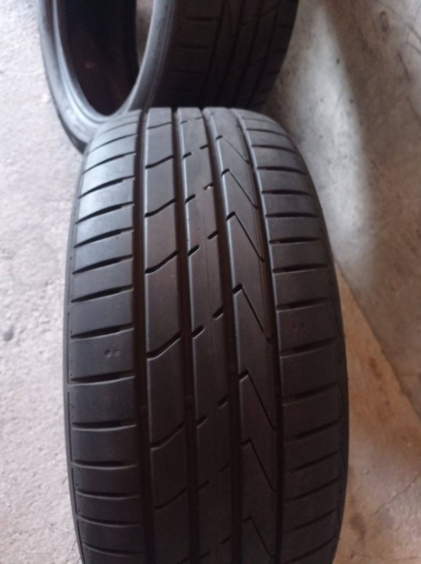 Eladó Hankook Ventus S1 Evo2 225/50 r17 Nyári szett