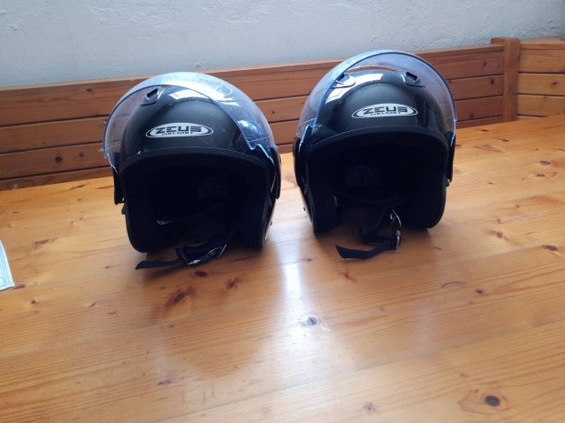 Elado Hasznalt 2db. motoros bukosisak